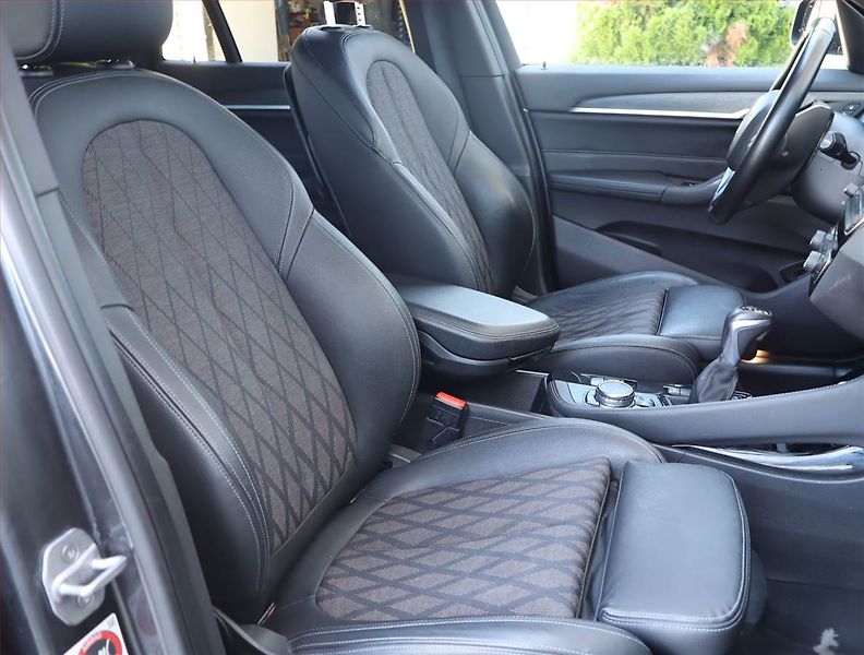 BMW X1 (2016) xDrive25d, 4X4, Automat - fotka 9 z 17