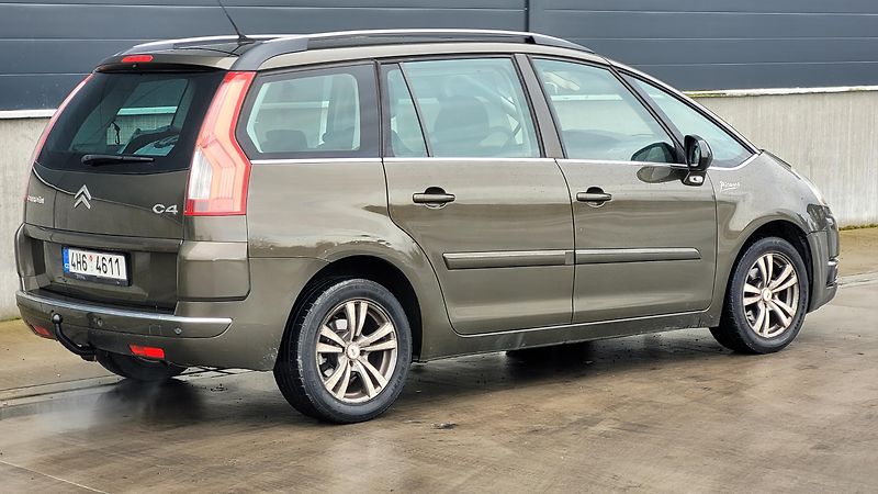 Citroën C4 Picasso (2010) 1,6 HDI PŮVOD ČR - fotka 7 z 23