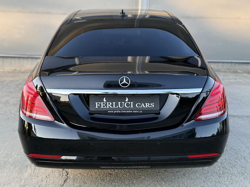 Mercedes-Benz Třídy S (2017) Mercedes-Benz S 350d L 4MATIC - fotka 10 z 29