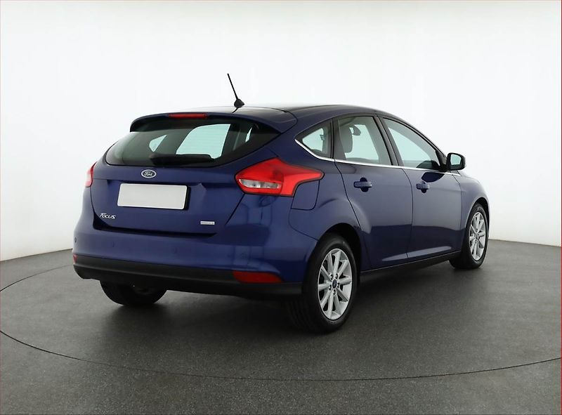 Ford Focus (2017) 1.0 EcoBoost, Serv.kniha - fotka 5 z 19