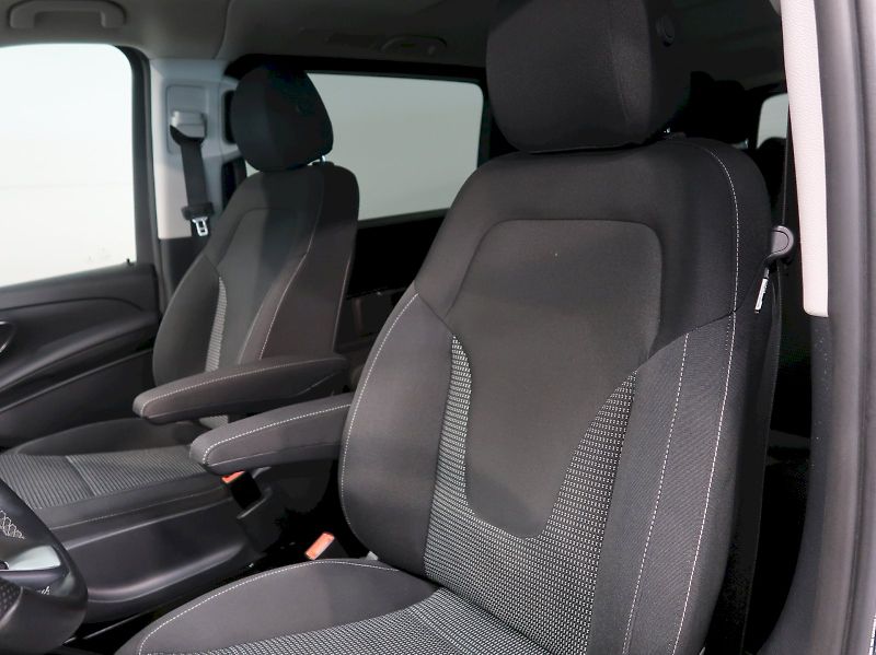 Mercedes-Benz Třídy V (2020) 300d L EXCLUSIVE WEBASTO BURME - fotka 15 z 39
