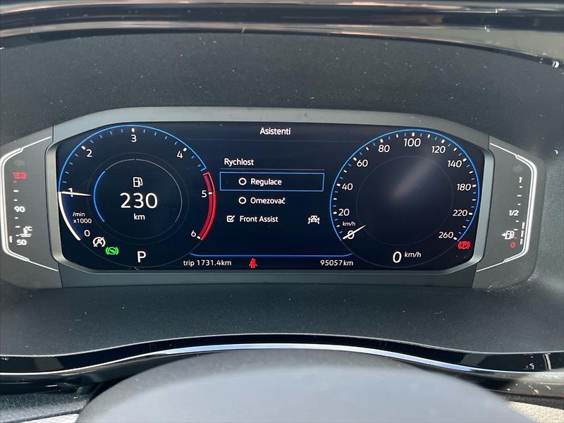 Volkswagen Multivan 2,0 TDi 150kW 7DSG 4Motion BUL - fotka 16 z 26