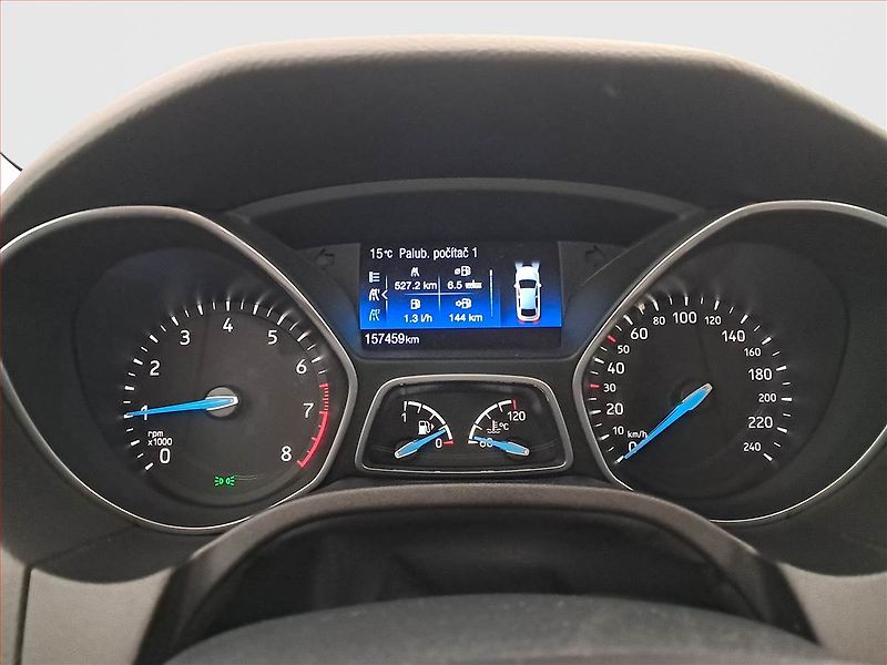 Ford Focus (2017) 1.0 EcoBoost, Serv.kniha - fotka 11 z 16