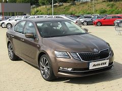 Škoda Octavia (2018) 2.0TDi, ČR, L&K, TZ - fotografie inzerátu
