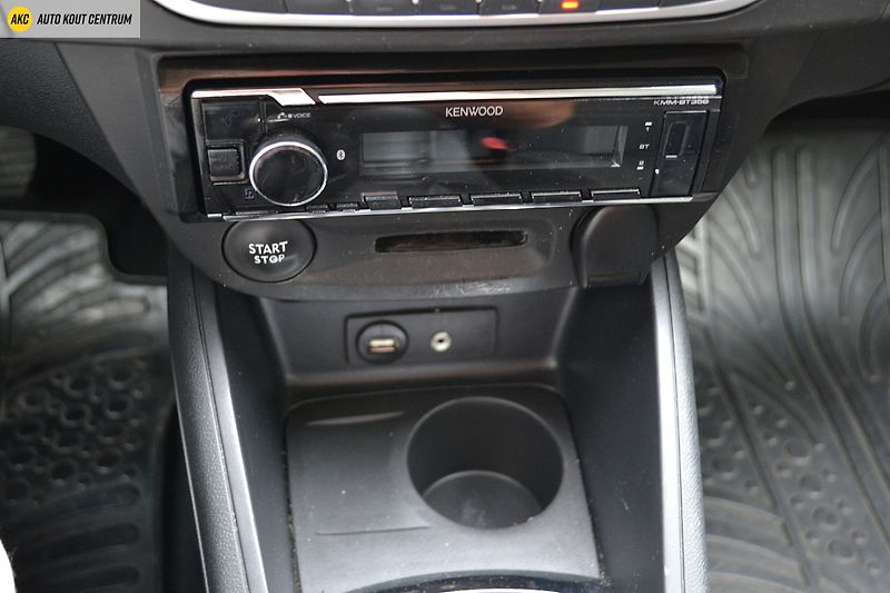 Renault Mégane 1.6i-16V 81kW LIFE - fotka 21 z 42