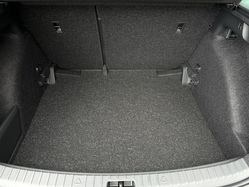 Škoda Scala 1.0TSi 116PS LED V.Cockpit Cli - fotka 39 z 39