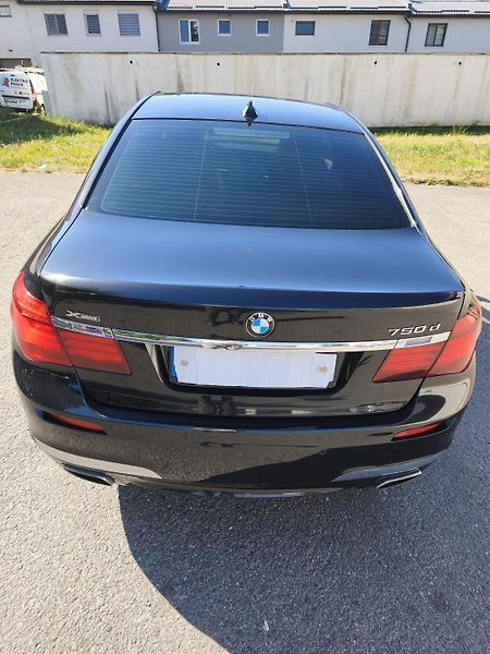BMW Řada 7 (2013) PRODÁM BMW 750d xdrive,  - fotka 3 z 4