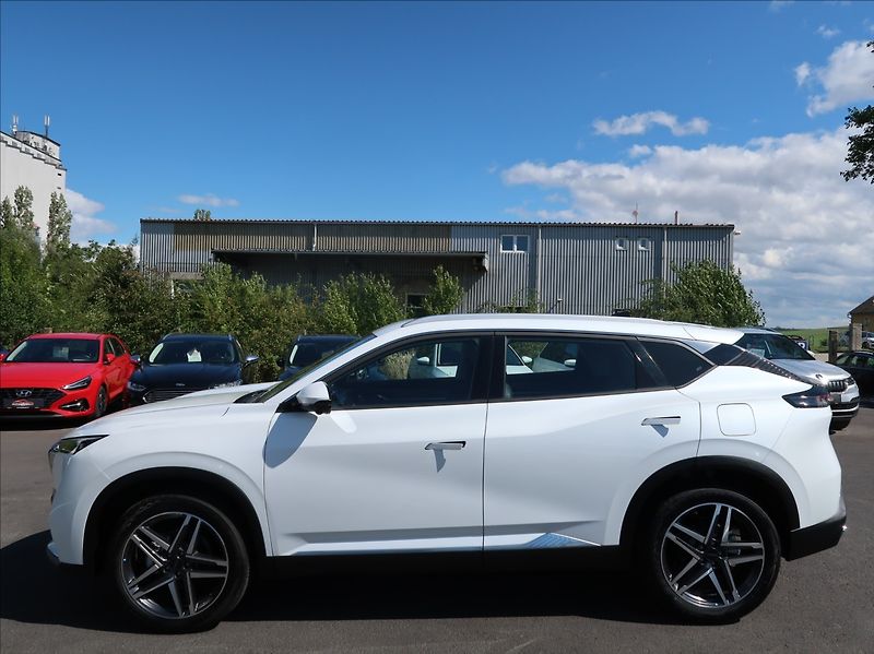 Dongfeng Mage (2026) 1,5 T 145 kW E3 DCT7 - fotka 6 z 26