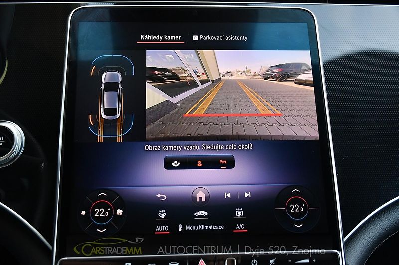 Mercedes-Benz EQE 350+ 4MATIC - fotka 47 z 54