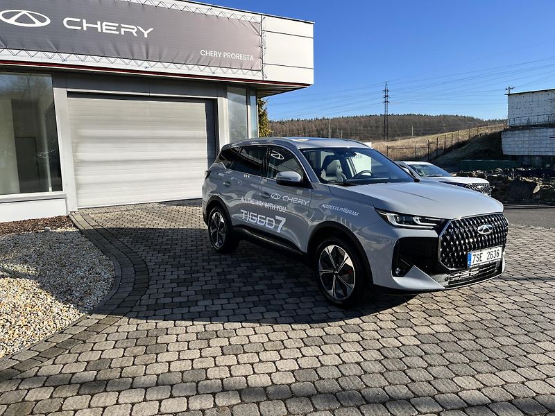 Chery Tiggo 7 (2026) 1,6 UNIQUE 4x4 Demo vůz - fotka 8 z 39