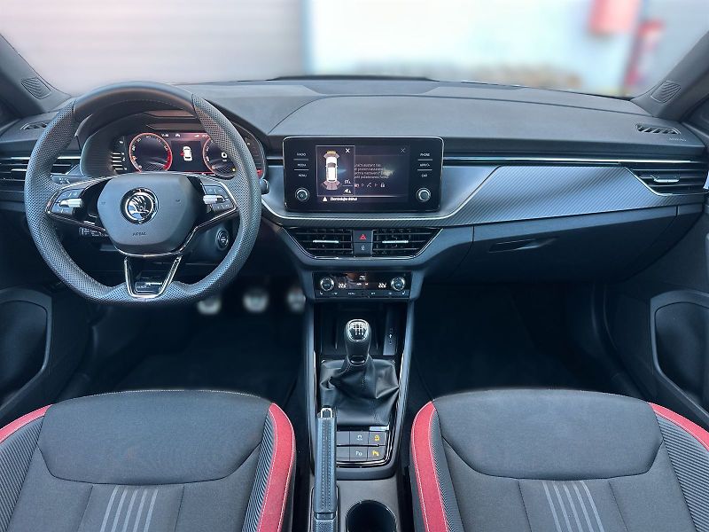 Škoda Kamiq (2024) 1.5 TSI Monte Carlo - fotka 5 z 32