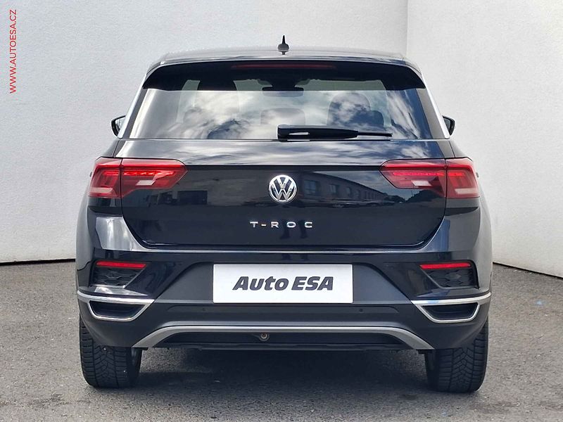 Volkswagen T-Roc (2018) 1.5 TSi, Highline, DSG, LED - fotka 5 z 21