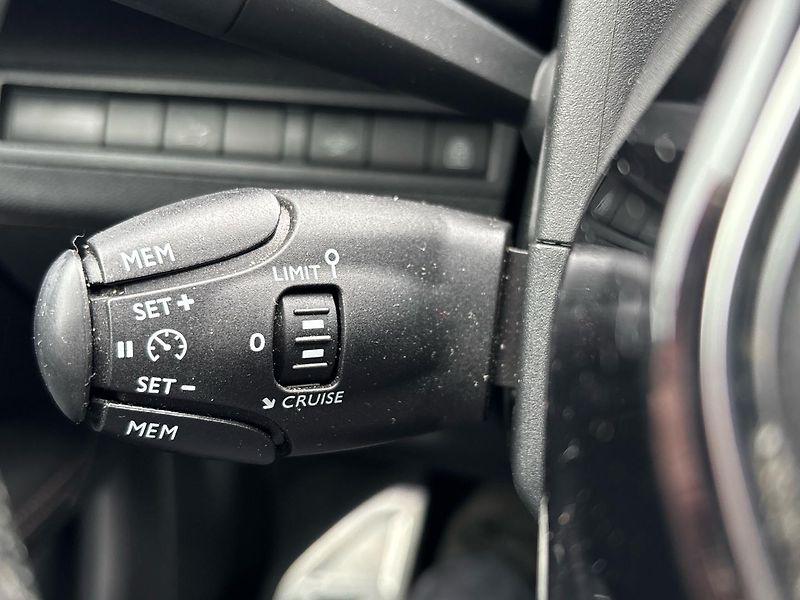 Peugeot 3008 GTline - fotka 23 z 29
