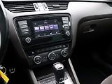 Škoda Octavia 2.0 TDI 135kW DSG Scout Xenon - náhled 18