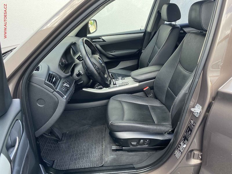 BMW X3 (2013) 3.0D xD, servis.kniha, AT - fotka 9 z 19