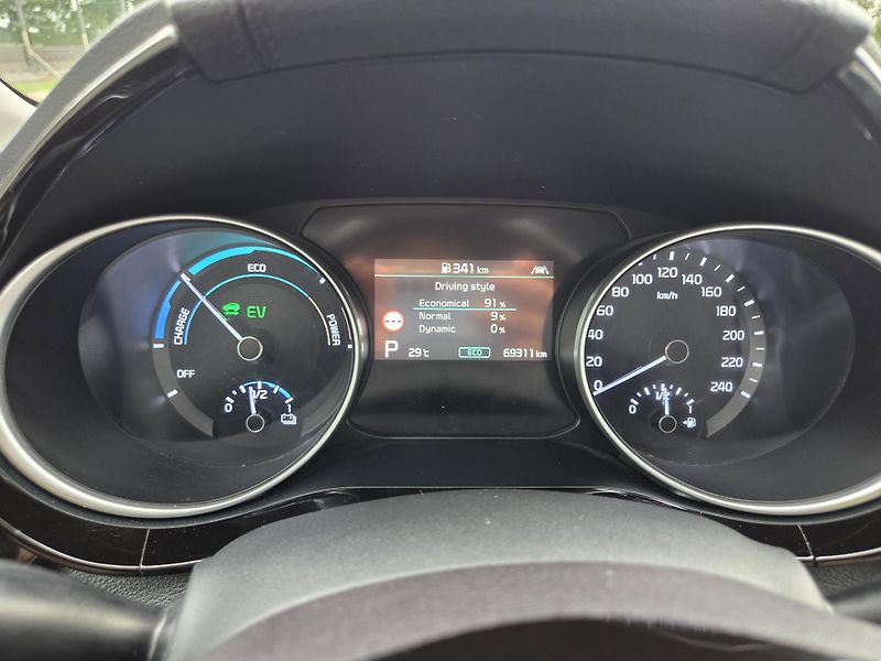 Kia XCeed (2022) Plug-in-Hybrid, 1.6 GDI, DPH - fotka 27 z 28