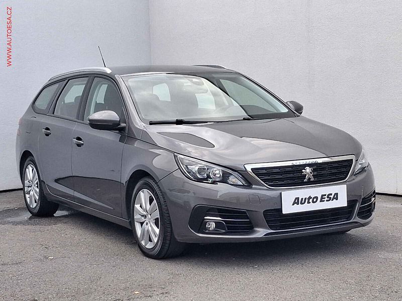 Peugeot 308 (2019) 1.5 HDi, Active, navi, kamera - fotografie inzerátu