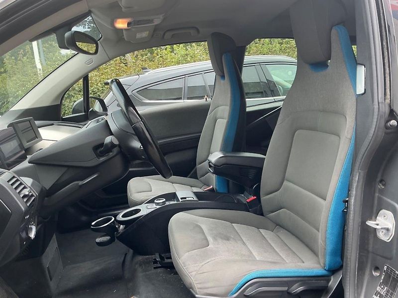 BMW i3 94 Ah (BEV) - fotka 4 z 8