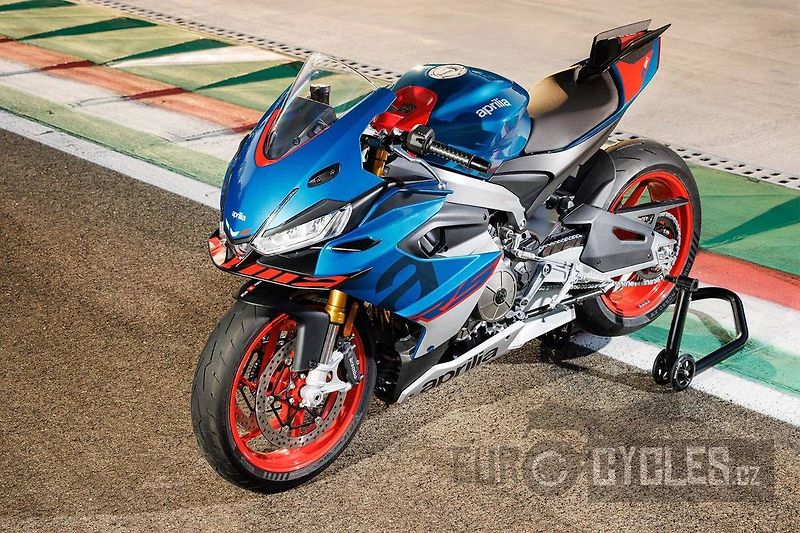 Aprilia RS 660 (2026) 35/70kW akce 1/3 - fotka 12 z 18