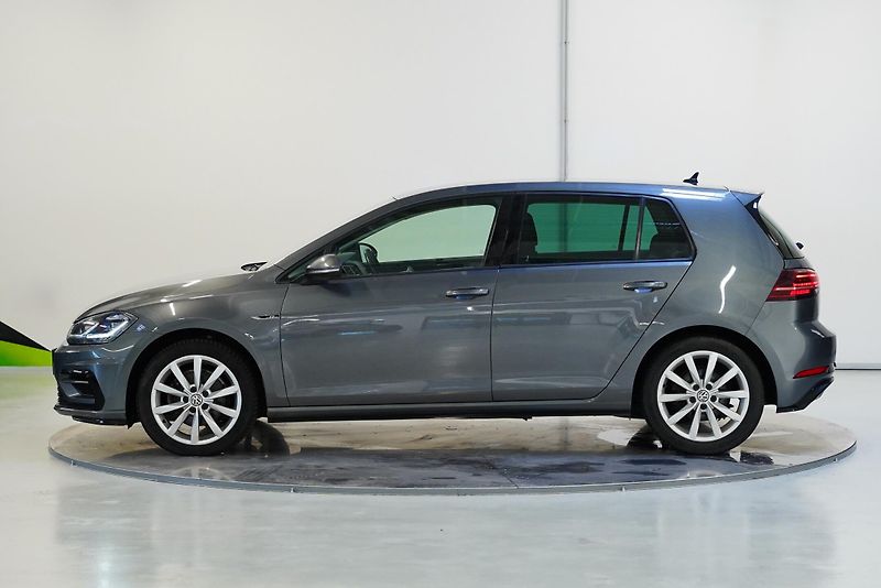 Volkswagen Golf - fotka 3 z 28