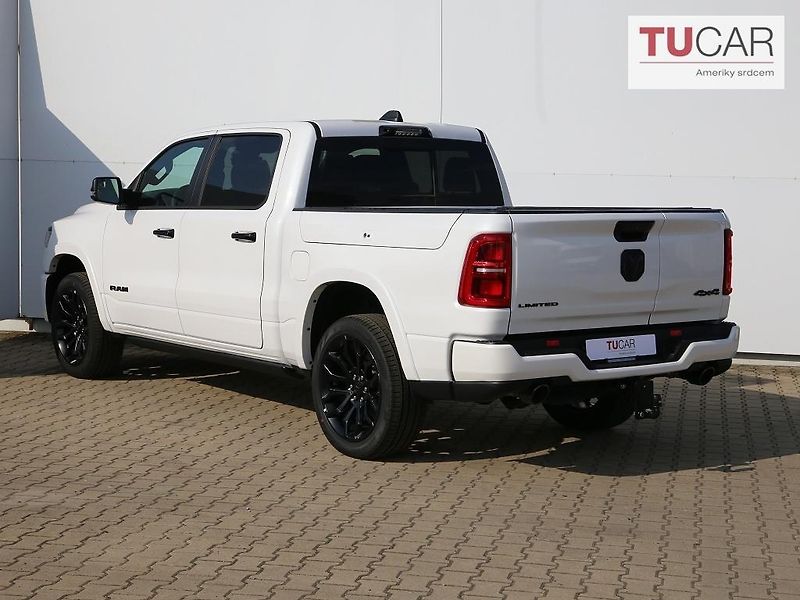 Dodge RAM (2025) 1500 Limited 3.0 I6 550 hP - fotka 4 z 54