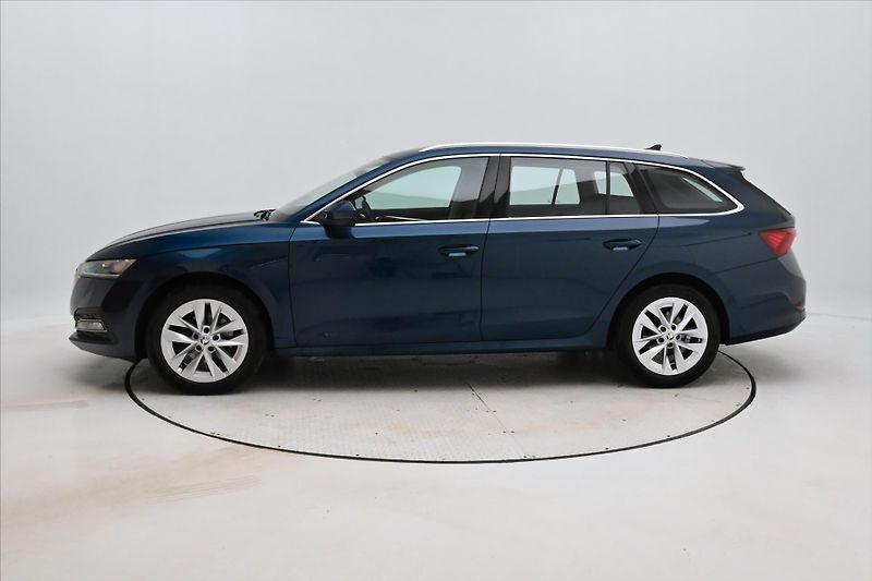 Škoda Octavia 2,0 TDI 110 kW DSG STYLE Záruk - fotka 8 z 32