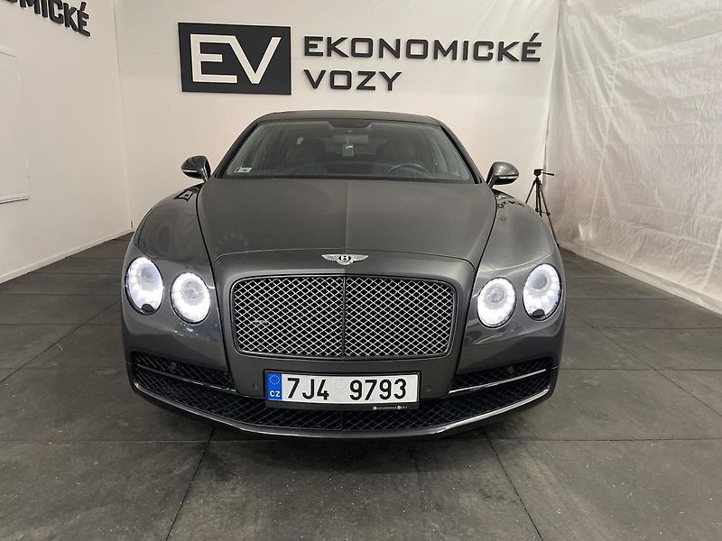 Bentley Flying Spur (2016) 6.0 625 PS  W12 - fotka 19 z 81