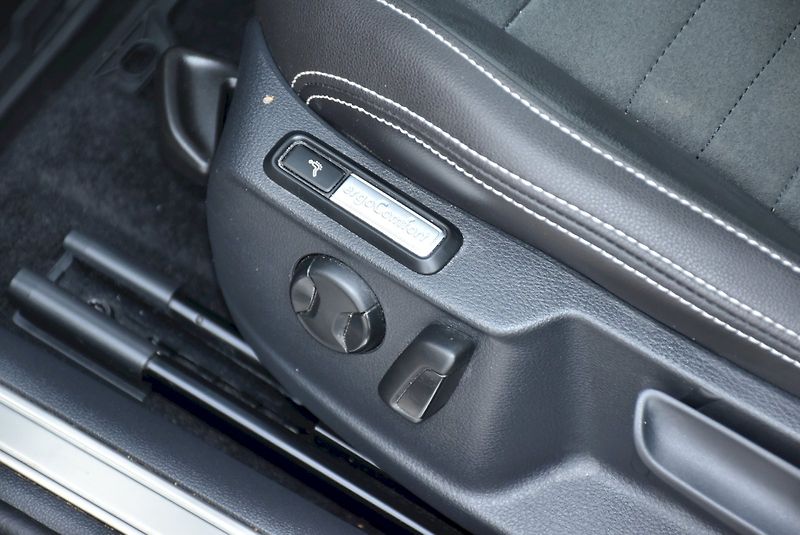 Volkswagen Passat (2023) ELEGANCE 2,0 TDI 110kW DSG - fotka 27 z 35