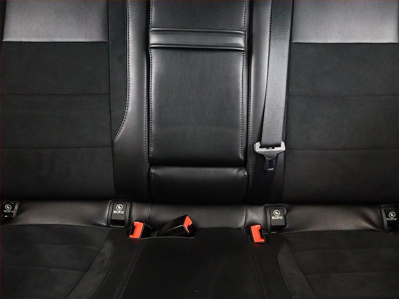 Mercedes-Benz Třídy C (2015) AMG Style C 300 h, Automat - fotka 8 z 20