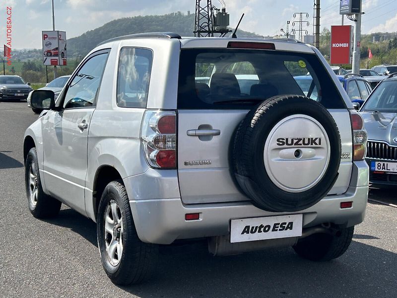 Suzuki Grand Vitara (2009) 1.6i, ČR - fotka 6 z 14