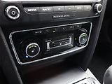 Škoda Superb (2014) Ambition Plus 1.4 TSI, ČR - náhled 13