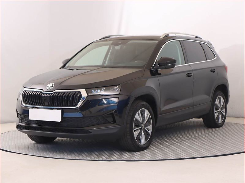 Škoda Karoq (2023) 2.0 TDI - fotka 2 z 23