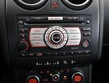 Nissan Qashqai (2008) 2.0 dCi, 4X4, Automat, Navi - náhled 14