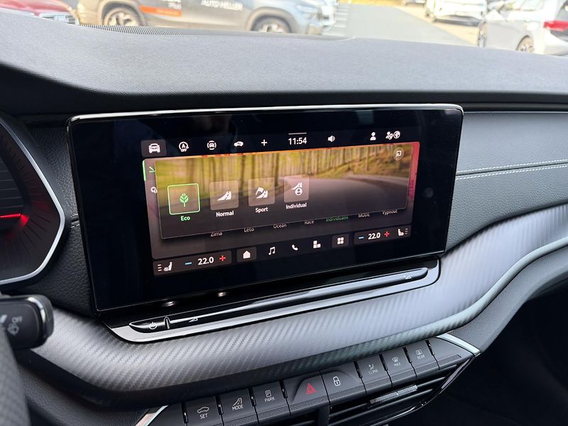 Škoda Octavia 1.5TSI 110kW SPORTLINE - fotka 22 z 23