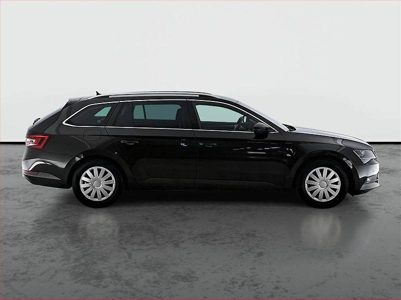 Škoda Superb (2017) 2.0 TDI, Automat, Navi - fotka 6 z 21