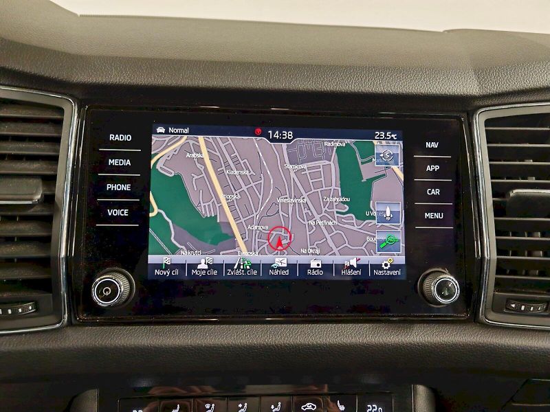 Škoda Kodiaq (2019) 2.0 TSI 140 kW DSG 4x4 Style - fotka 10 z 33
