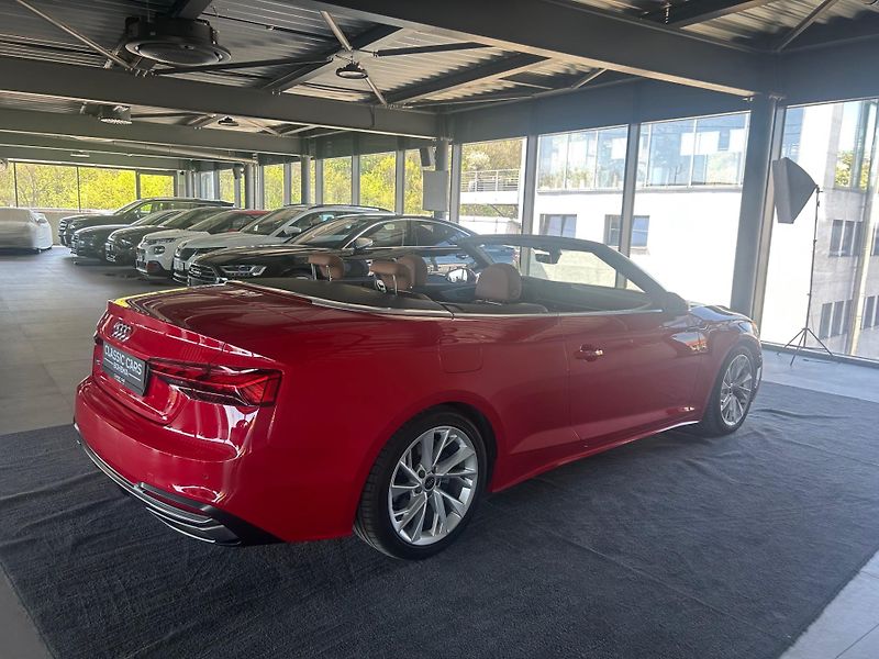 Audi A5 (2022) Cabriolet 2.0 TDI S-tronic - fotka 7 z 27