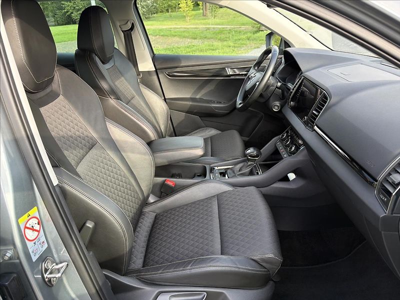 Škoda Karoq 2,0 TDI 110 kW DSG DPH ČR - fotka 22 z 35
