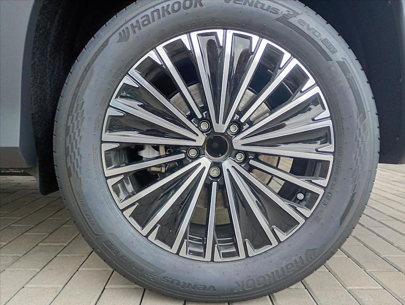 Volkswagen Tayron (2026) 2,0 TDI 110kW 7DSG  People - fotka 8 z 17