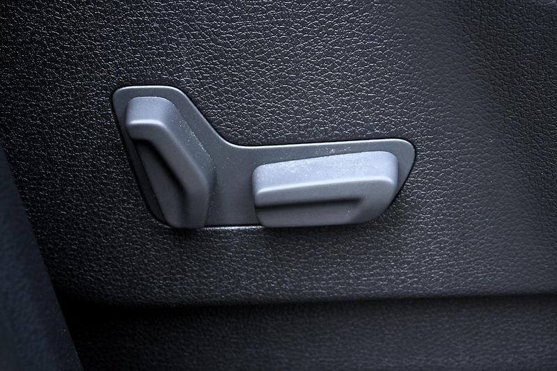 Toyota ProAce Verso 2.0d 130 kW, L2, VIP, Tažné - fotka 44 z 44