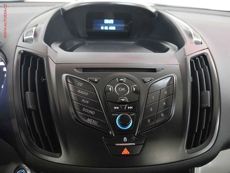 Ford Kuga (2013) 2.0 TDCi 4x4, Panorama - fotka 16 z 20