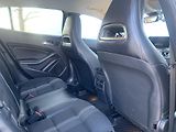 Mercedes-Benz GLA (2019) 220d 4 Matic, ser.knížka - náhled 13