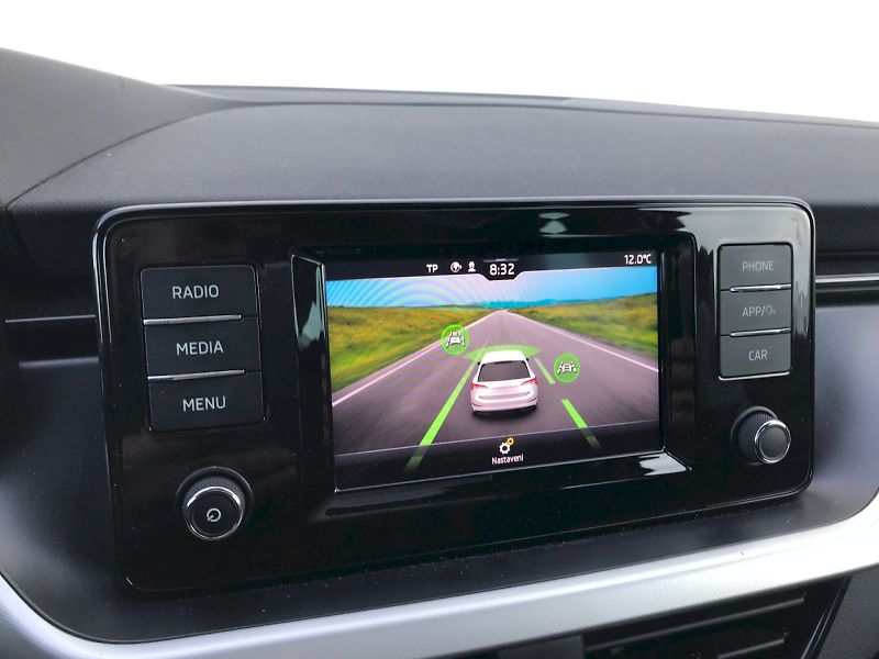 Škoda Scala (2021) AMB TS 81/1.0 M6F - fotka 23 z 24
