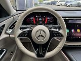 Mercedes-Benz Třídy E 220d 4MATIC Avantgarde - náhled 11