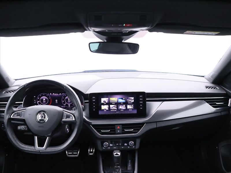 Škoda Kamiq 1,0 TSI DSG Style Sport Virtua - fotka 27 z 35