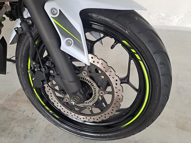 Kawasaki Z 125 ABS - fotka 14 z 14