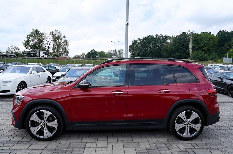 Mercedes-Benz GLB 200d 4Matic/AMG/AT/150 PS/Led - fotka 3 z 41