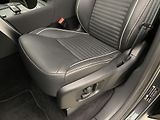 Land Rover Discovery D300 SE R-DYNAMIC AWD AUT - náhled 16