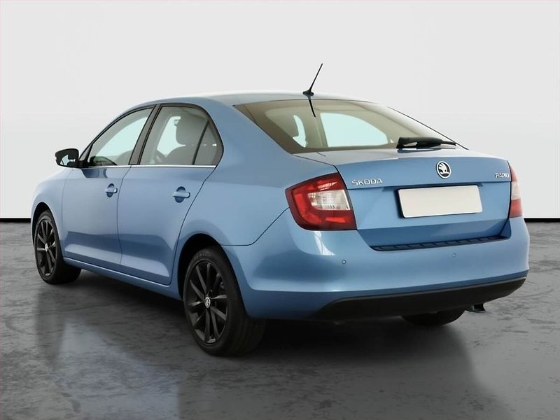 Škoda Rapid (2018) Style 1.0 TSI, Park. senzory - fotka 4 z 16