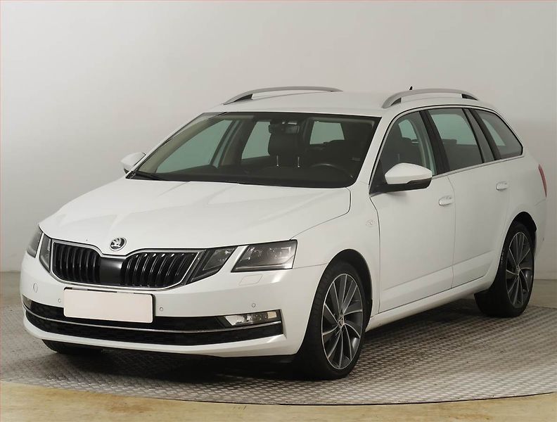 Škoda Octavia (2017) Laurin&Klement 2.0 TDI, 4X4 - fotka 2 z 24